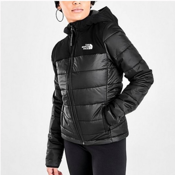 The North Face Synth II Insulated Jacket in Black - Picture 13 of 13